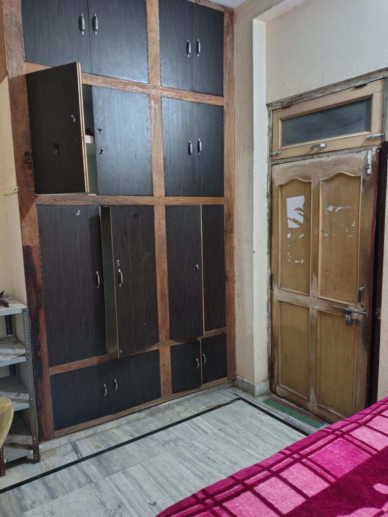 Joshi Guest House อัลลอฮาบาด ภายนอก รูปภาพ